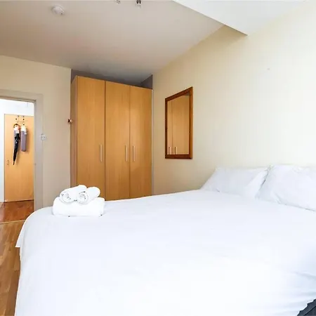 Beautiful 2 Bed With Access To Roof Terrace Apartamento *